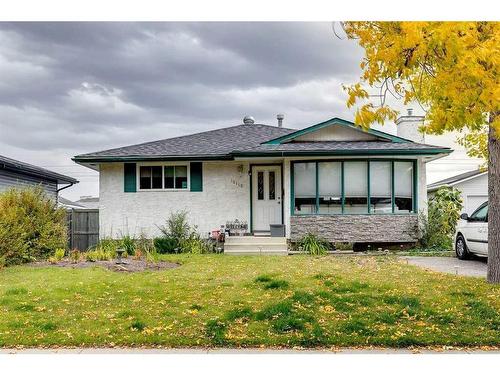 12112 Canfield Road Sw, Calgary, AB - Outdoor