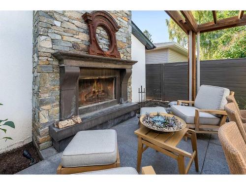 2031 49 Avenue Sw, Calgary, AB -  Photo Showing Living Room With Fireplace