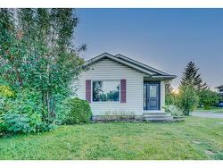 16267 5 Street SW Calgary, AB T2Y 1Y3