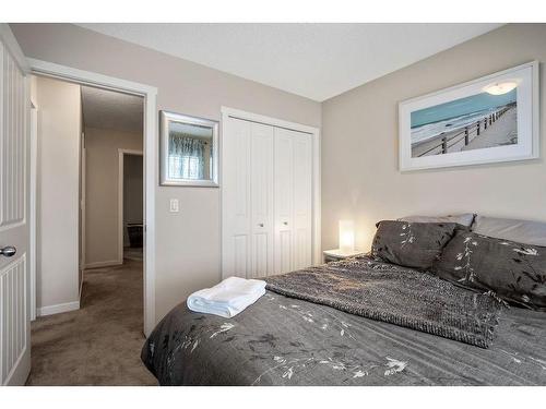 53 Copperpond Landing Se, Calgary, AB - Indoor Photo Showing Bedroom