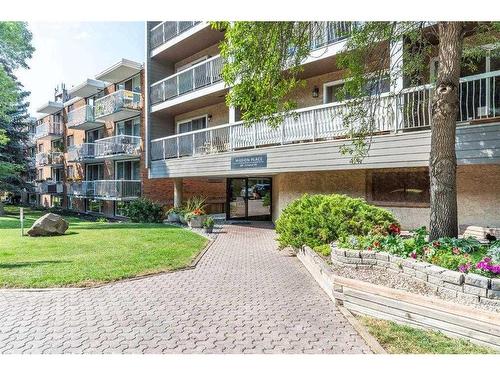 202-308 24 Avenue Sw, Calgary, AB - Outdoor With Balcony