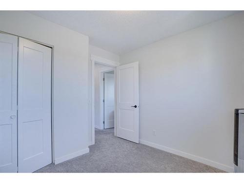 186 Martinglen Way Ne, Calgary, AB - Indoor