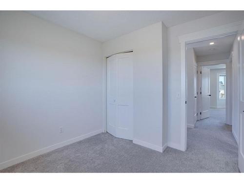 186 Martinglen Way Ne, Calgary, AB - Indoor Photo Showing Other Room