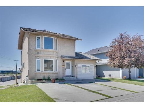 186 Martinglen Way Ne, Calgary, AB - Outdoor With Facade