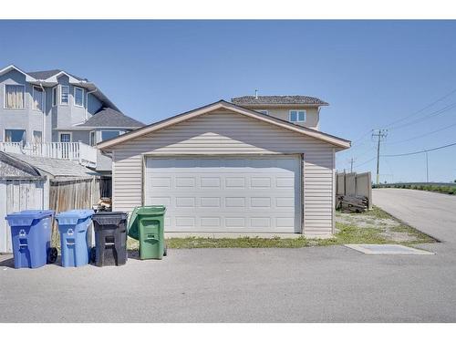 186 Martinglen Way Ne, Calgary, AB - Outdoor With Exterior