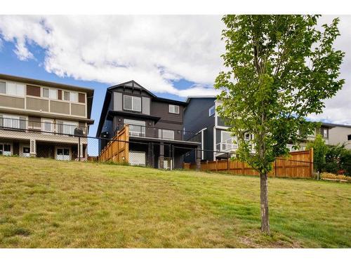 239 Hillcrest Heights Sw, Airdrie, AB - Outdoor With Deck Patio Veranda