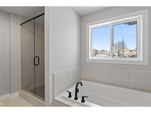 168 Arbour Lake Hill Nw, Calgary, AB - Indoor Photo Showing Bathroom