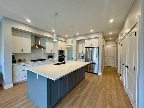 168 Arbour Lake Hill Nw, Calgary, AB - Indoor Photo Showing Kitchen With Upgraded Kitchen