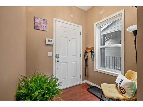 35 Copperfield Common Se, Calgary, AB - Indoor Photo Showing Other Room