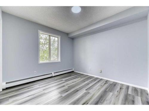 1214-6635 25 Avenue Ne, Calgary, AB - Indoor Photo Showing Other Room