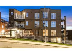 401-716 5 Street NE Calgary, AB T2E 3W8