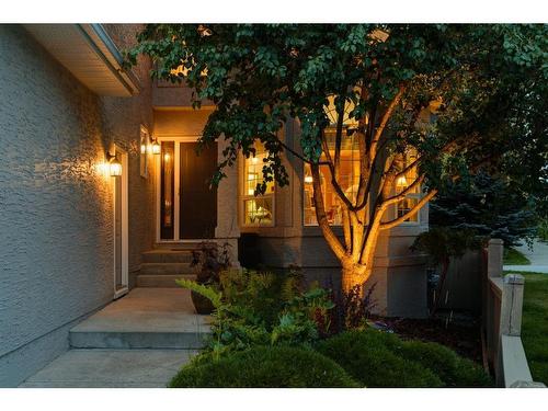 515 Sierra Morena Place Sw, Calgary, AB - Outdoor