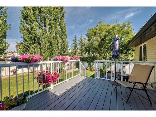 526 Carriage Lane Drive, Carstairs, AB - Outdoor With Deck Patio Veranda With Exterior