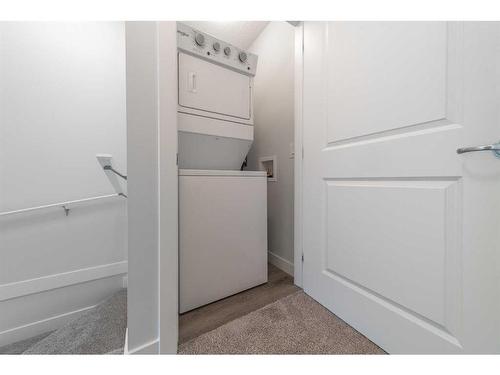 508-16 Evanscrest Park Nw, Calgary, AB - Indoor Photo Showing Laundry Room