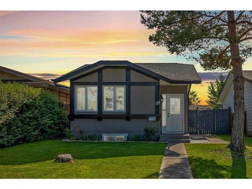 23 Abergale Place Ne, Calgary, AB - Outdoor