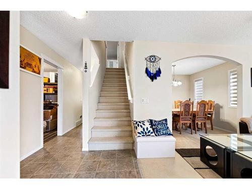 51 Saddlecrest Gardens Ne, Calgary, AB - Indoor