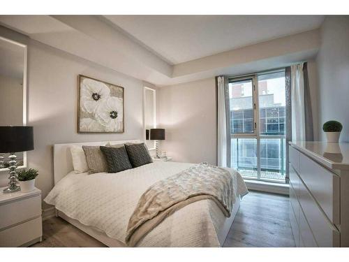 606-836 15 Avenue Sw, Calgary, AB - Indoor Photo Showing Bedroom