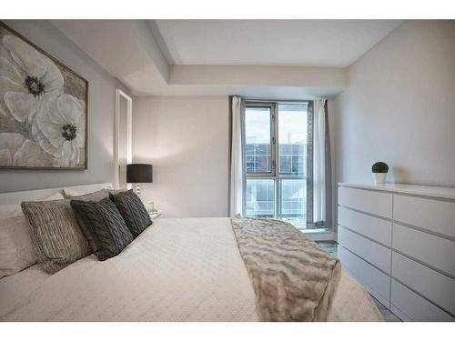 606-836 15 Avenue Sw, Calgary, AB - Indoor Photo Showing Bedroom