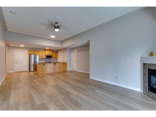 315-2233 34 Avenue Sw, Calgary, AB - Indoor With Fireplace