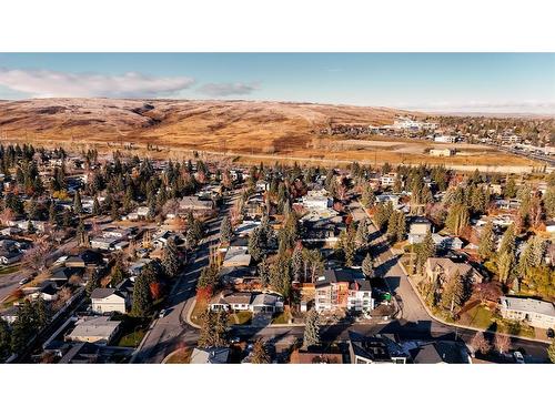 80 Cromwell Avenue Nw, Calgary, AB - Outdoor With View