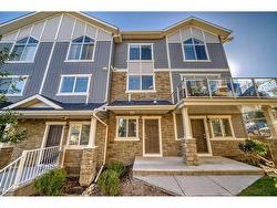 109 Evanston Manor NW Calgary, AB T3P 0R8