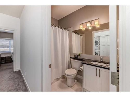 109 Evanston Manor Nw, Calgary, AB - Indoor Photo Showing Bathroom