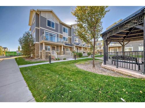 109 Evanston Manor Nw, Calgary, AB - Outdoor