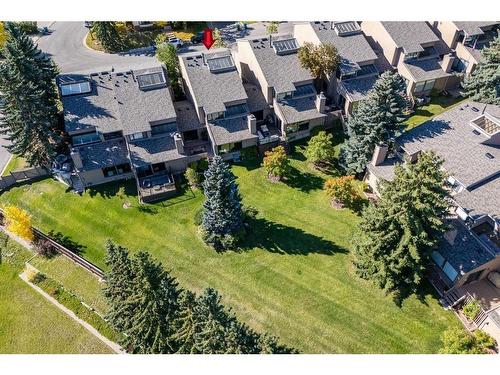 8 Coach Manor Rise Sw, Calgary, AB - Outdoor With View