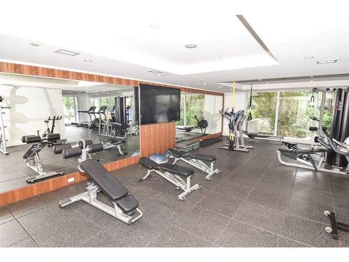 610-1025 5 Avenue Sw, Calgary, AB - Indoor Photo Showing Gym Room