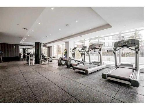 610-1025 5 Avenue Sw, Calgary, AB - Indoor Photo Showing Gym Room