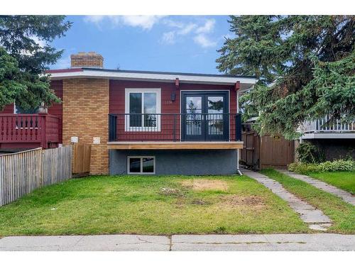 1327B 35 Street Se, Calgary, AB - Outdoor With Deck Patio Veranda