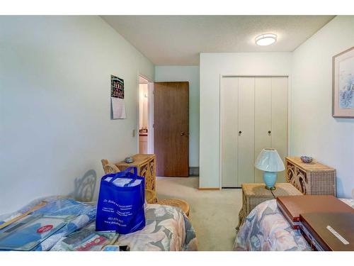 6 Radcliffe Crescent Se, Calgary, AB - Indoor Photo Showing Bedroom