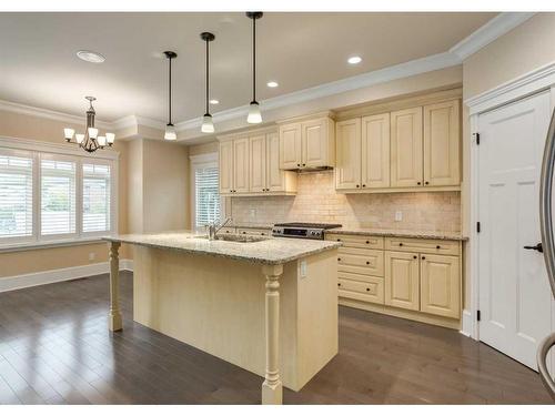 1-420 8 Street Nw, Calgary, AB - Indoor Photo Showing Kitchen With Upgraded Kitchen