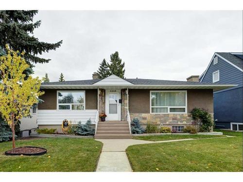 3208 26A Street Sw, Calgary, AB - Outdoor With Facade