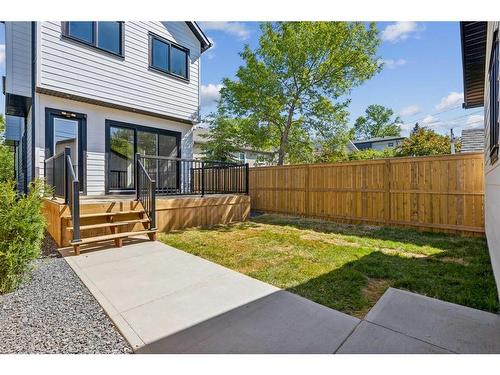 427 15 Avenue Ne, Calgary, AB - Outdoor