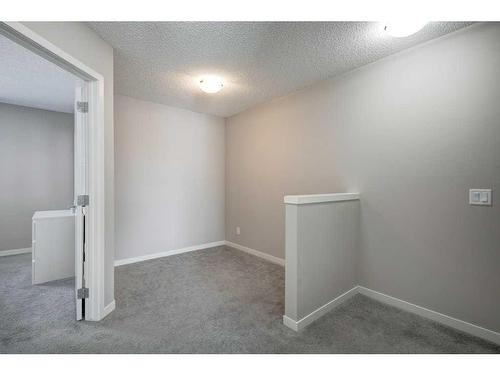 207 New Brighton Walk Se, Calgary, AB - Indoor Photo Showing Other Room