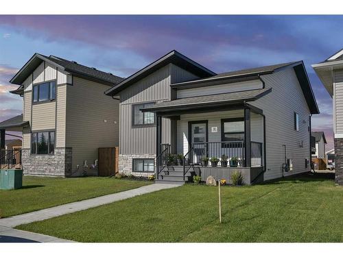 11 Ian Way, Sylvan Lake, AB - Outdoor