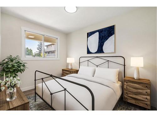 513-200 Brookpark Drive Sw, Calgary, AB - Indoor Photo Showing Bedroom