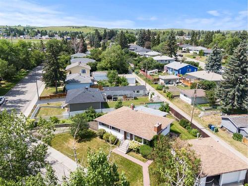 16 Trafford Place Nw, Calgary, AB - Outdoor With View