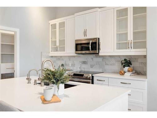 32 Walden Place Se, Calgary, AB - Indoor Photo Showing Kitchen With Upgraded Kitchen