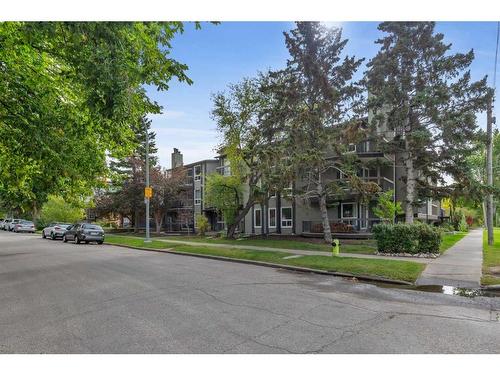 105-205 5 Avenue Ne, Calgary, AB - Outdoor