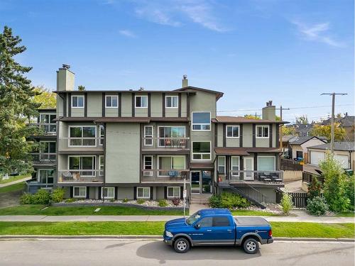 105-205 5 Avenue Ne, Calgary, AB - Outdoor With Facade