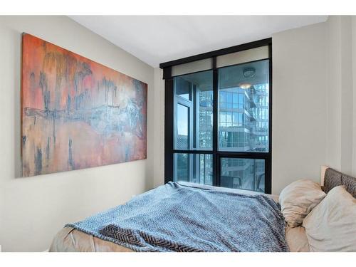 1907-225 11 Avenue Se, Calgary, AB - Indoor Photo Showing Bedroom