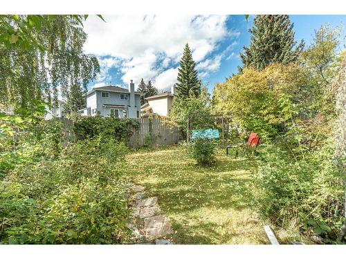 104 Millbank Close Sw, Calgary, AB - Outdoor