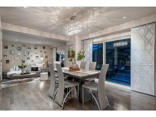 111 Lake Bonavista Drive Se, Calgary, AB - Indoor Photo Showing Dining Room