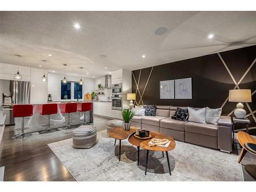 111 Lake Bonavista Drive Se, Calgary, AB - Indoor Photo Showing Living Room