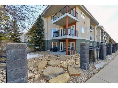 131-69 Springborough Court Sw, Calgary, AB - Outdoor