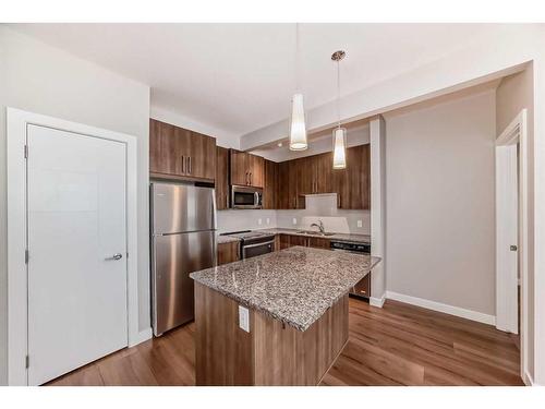 208-20 Sage Hill Terrace Nw, Calgary, AB - Indoor Photo Showing Kitchen