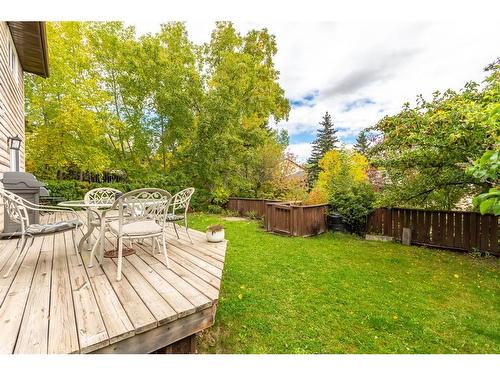 6724 Ranchview Drive Nw, Calgary, AB - Outdoor With Deck Patio Veranda With Backyard