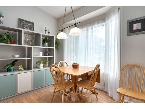 6724 Ranchview Drive Nw, Calgary, AB - Indoor Photo Showing Dining Room